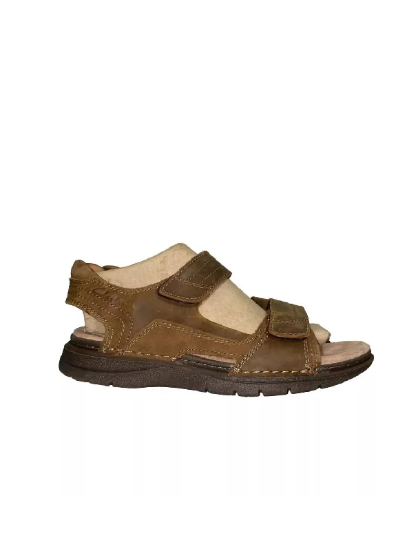 Men's Nature Trek Sandals In Tan